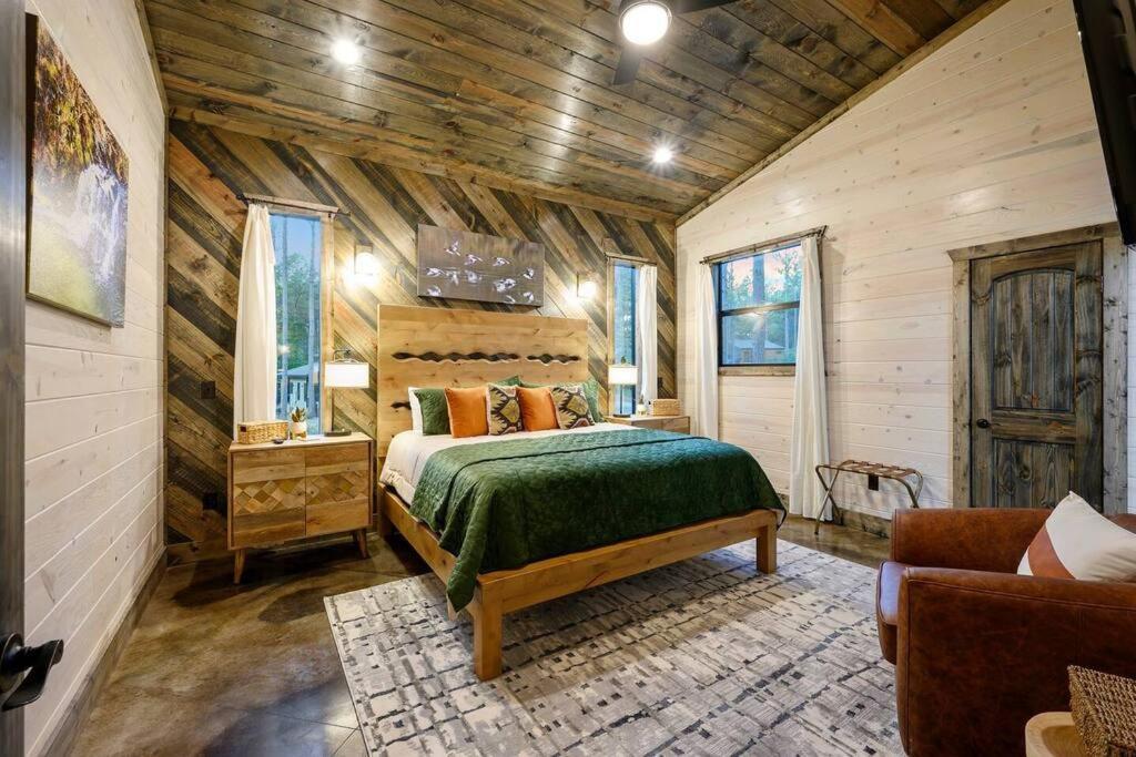 Ember Skye Cabin - 2 Bdr & Bunk Nook/2.5 Bath Broken Bow Buitenkant foto