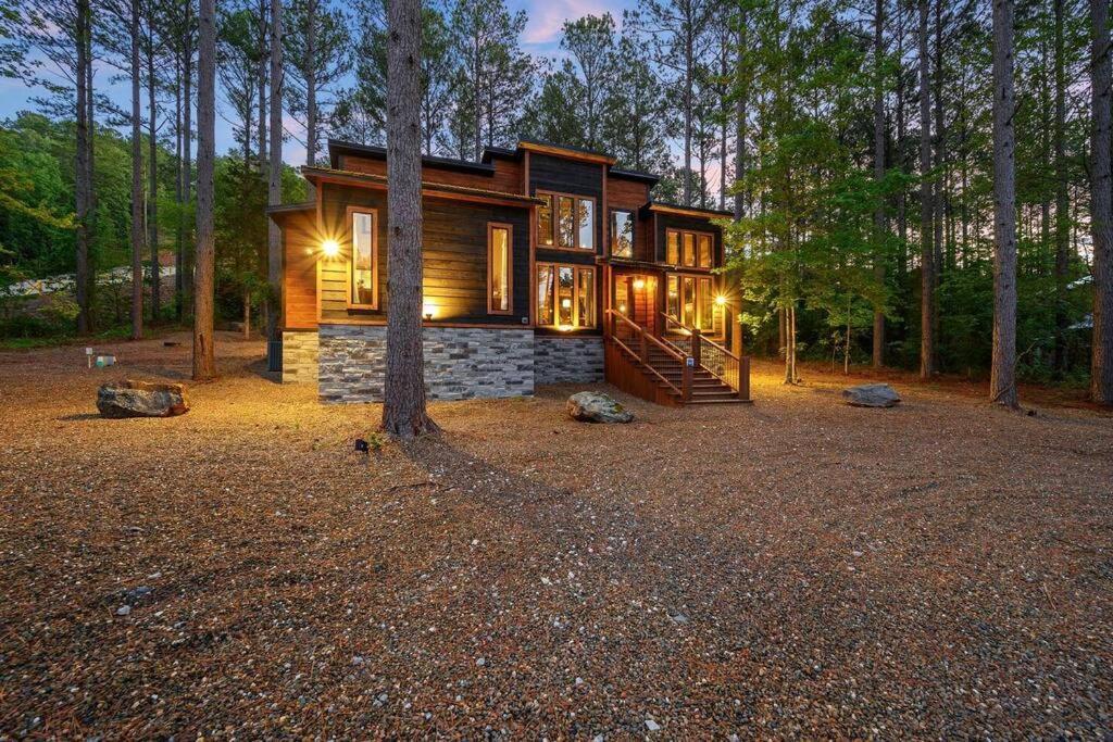 Ember Skye Cabin - 2 Bdr & Bunk Nook/2.5 Bath Broken Bow Buitenkant foto